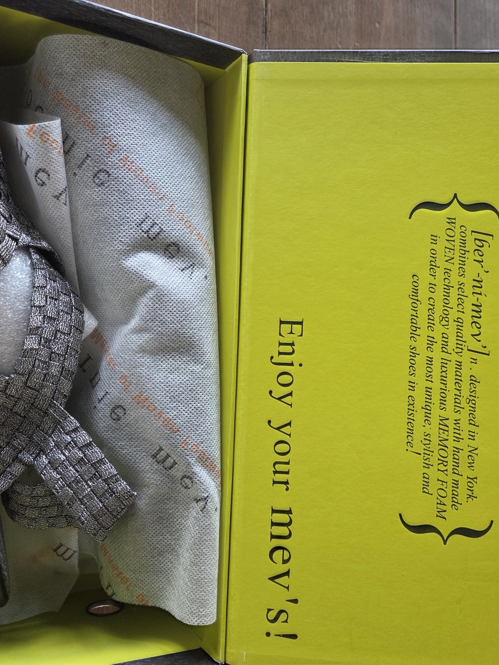 bernie mev. Silver Woven New In Box Shoe